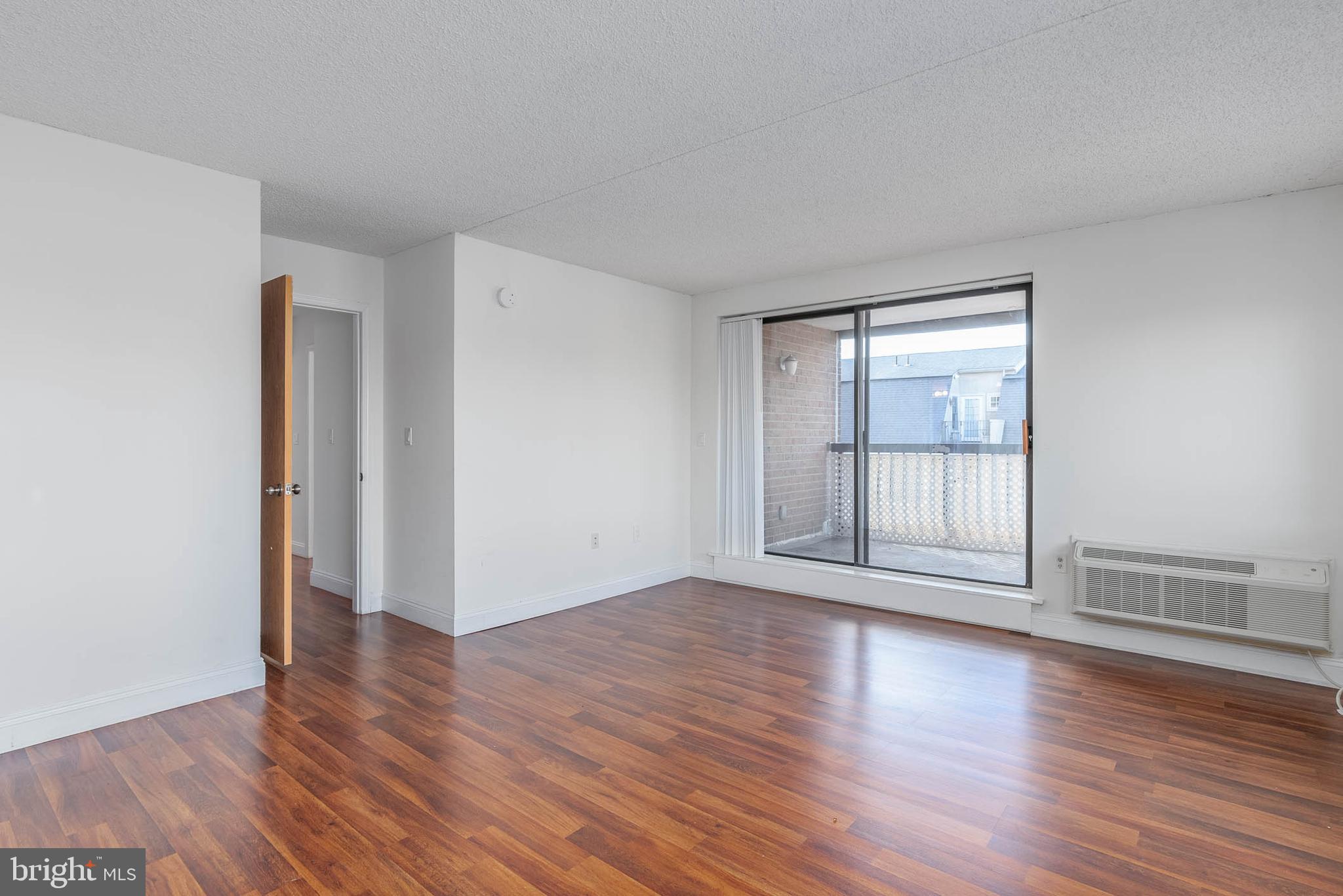 200 LOMBARD STREET 10 507