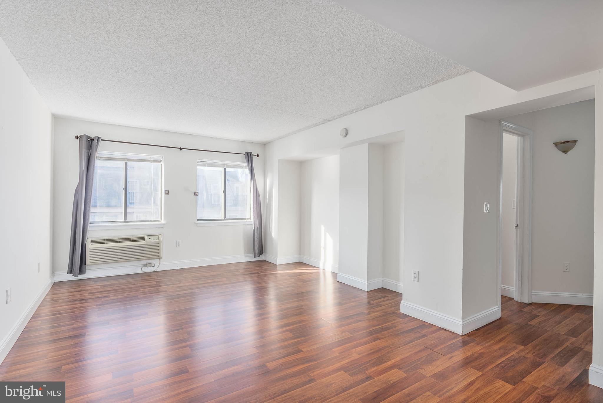 200 LOMBARD STREET 10 507