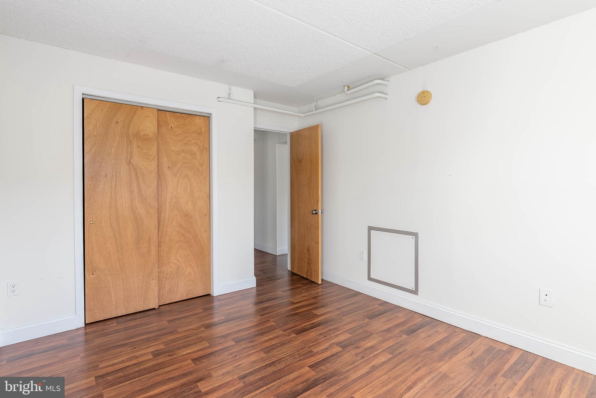 200 LOMBARD STREET 10 507