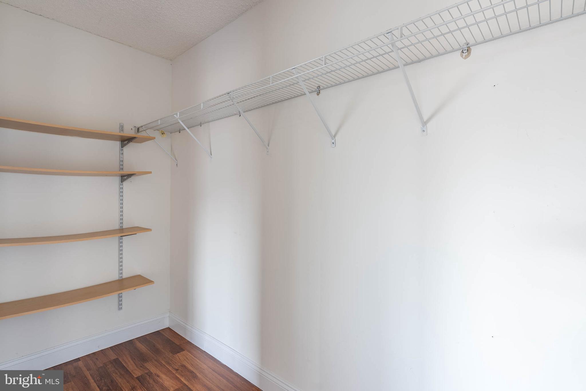200 LOMBARD STREET 10 507