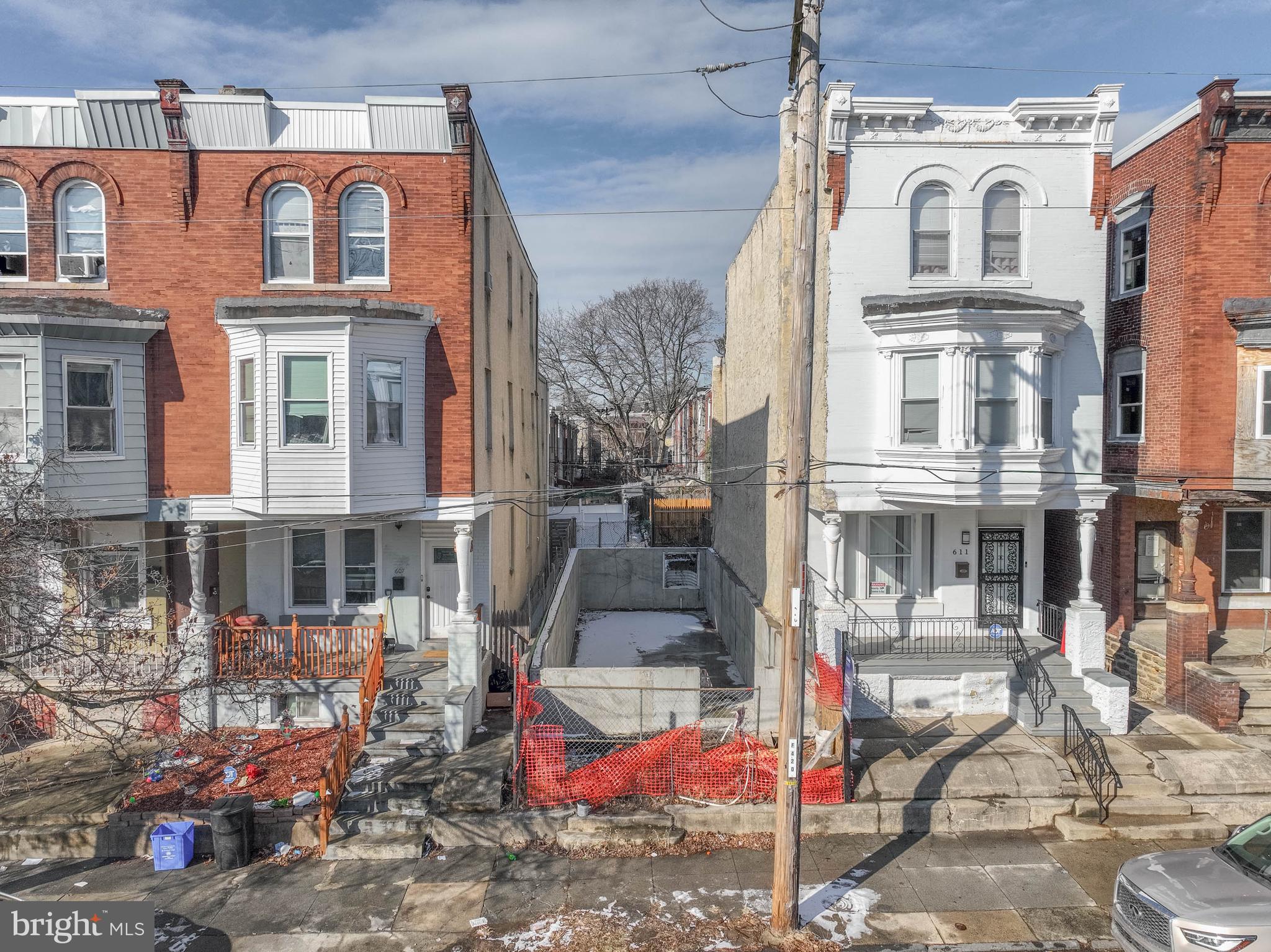 609 & 610 E LOCUST AVENUE