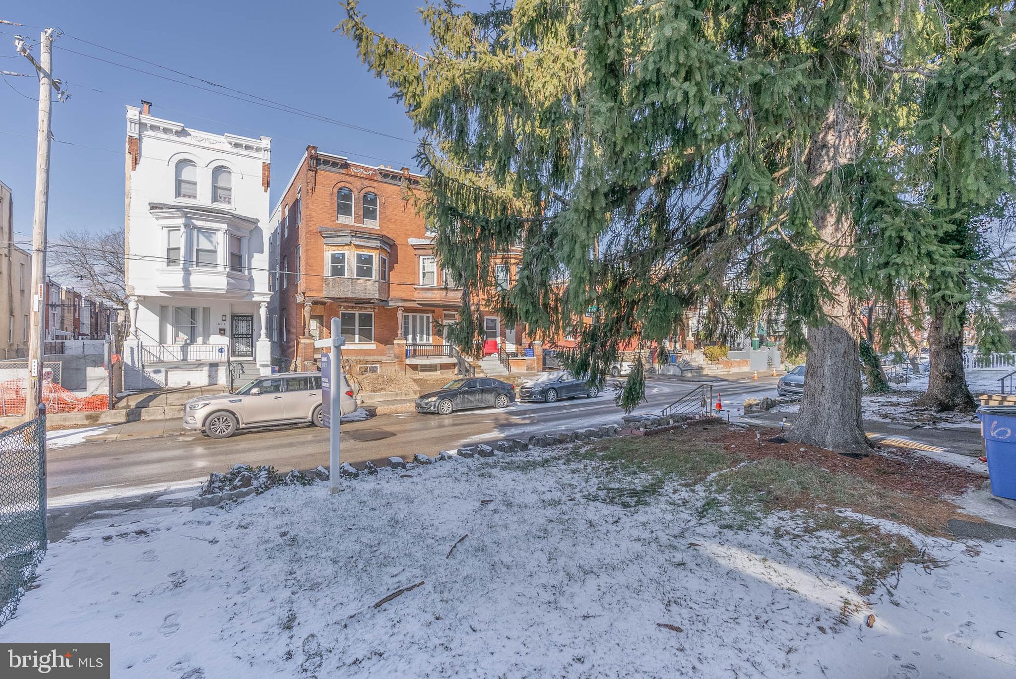 609 & 610 E LOCUST AVENUE