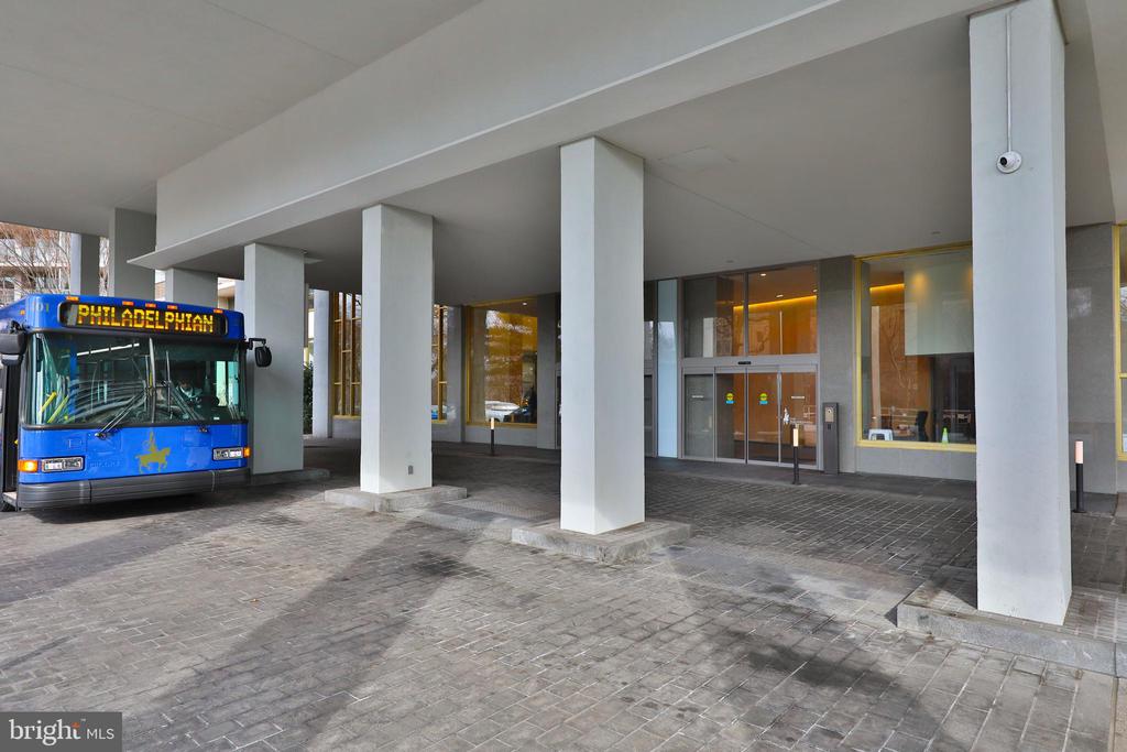 2401 PENNSYLVANIA AVENUE 10C50