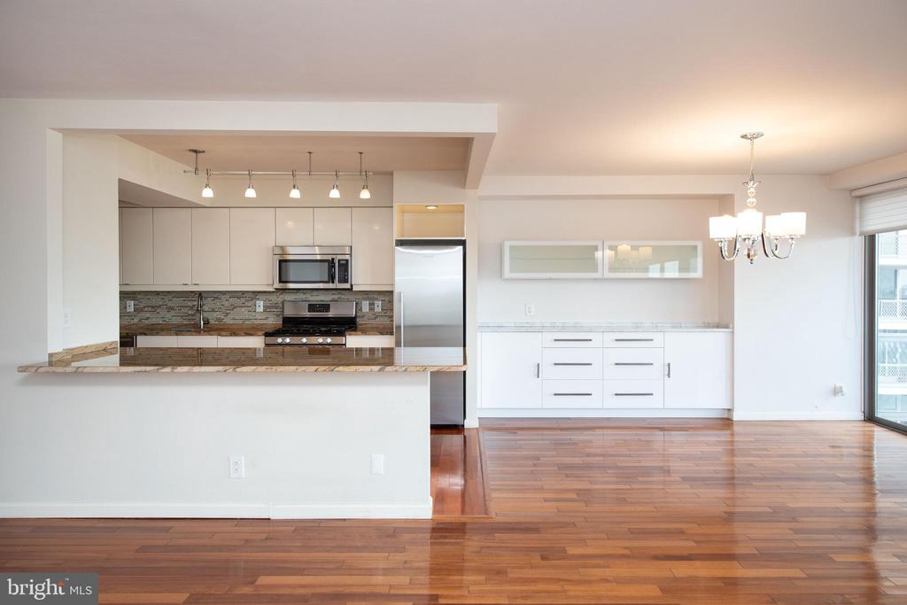 2401 PENNSYLVANIA AVENUE 10C50