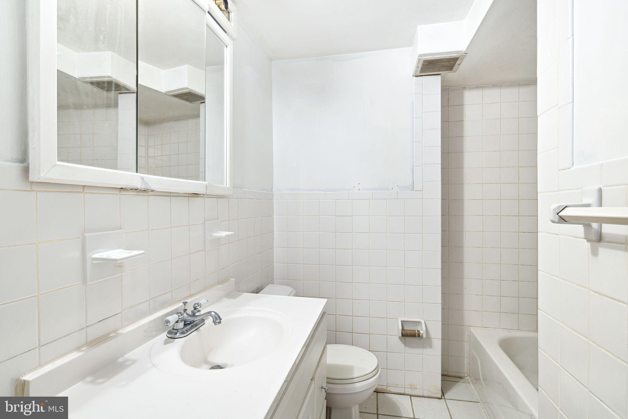 423 S 20TH STREET