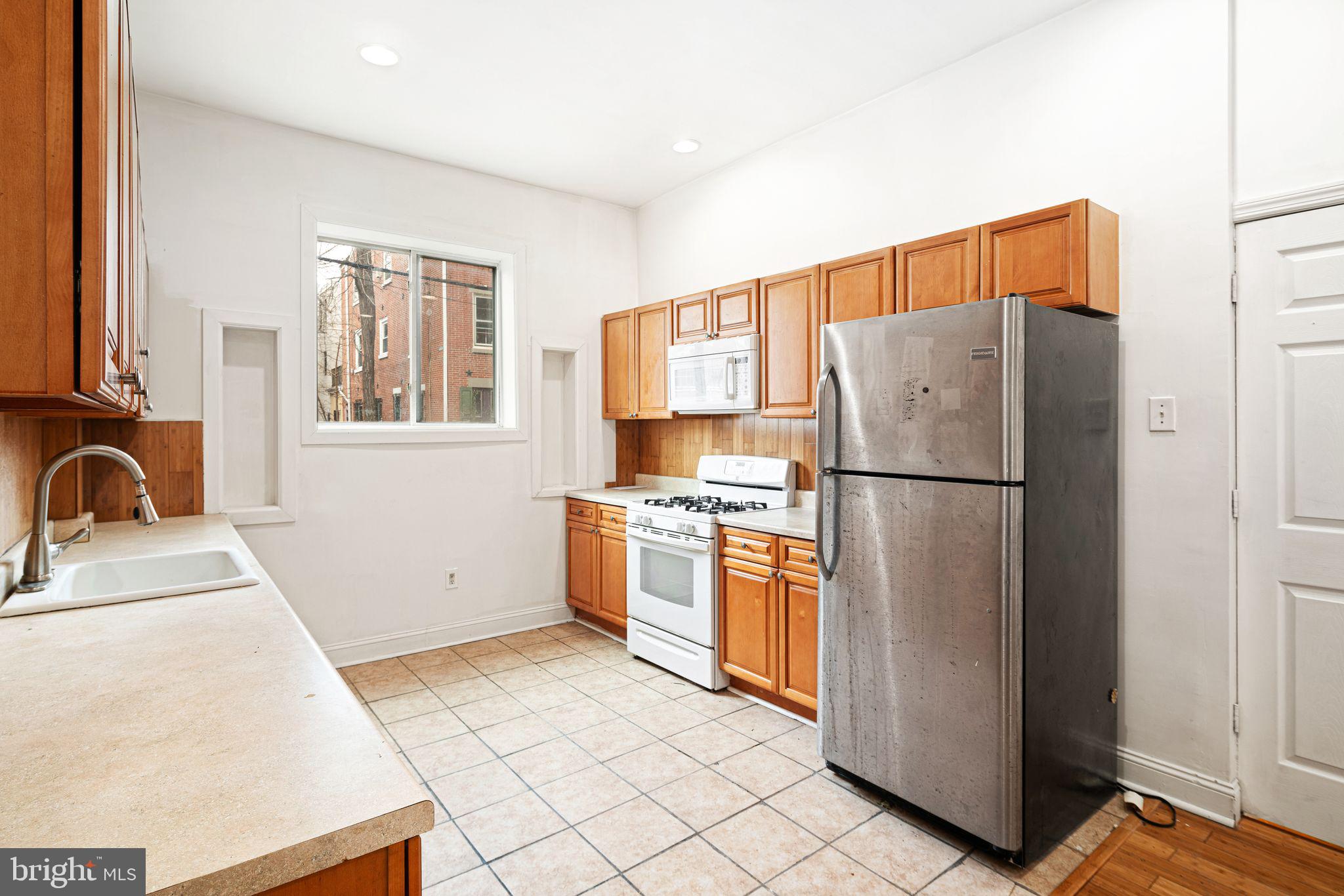 423 S 20TH STREET