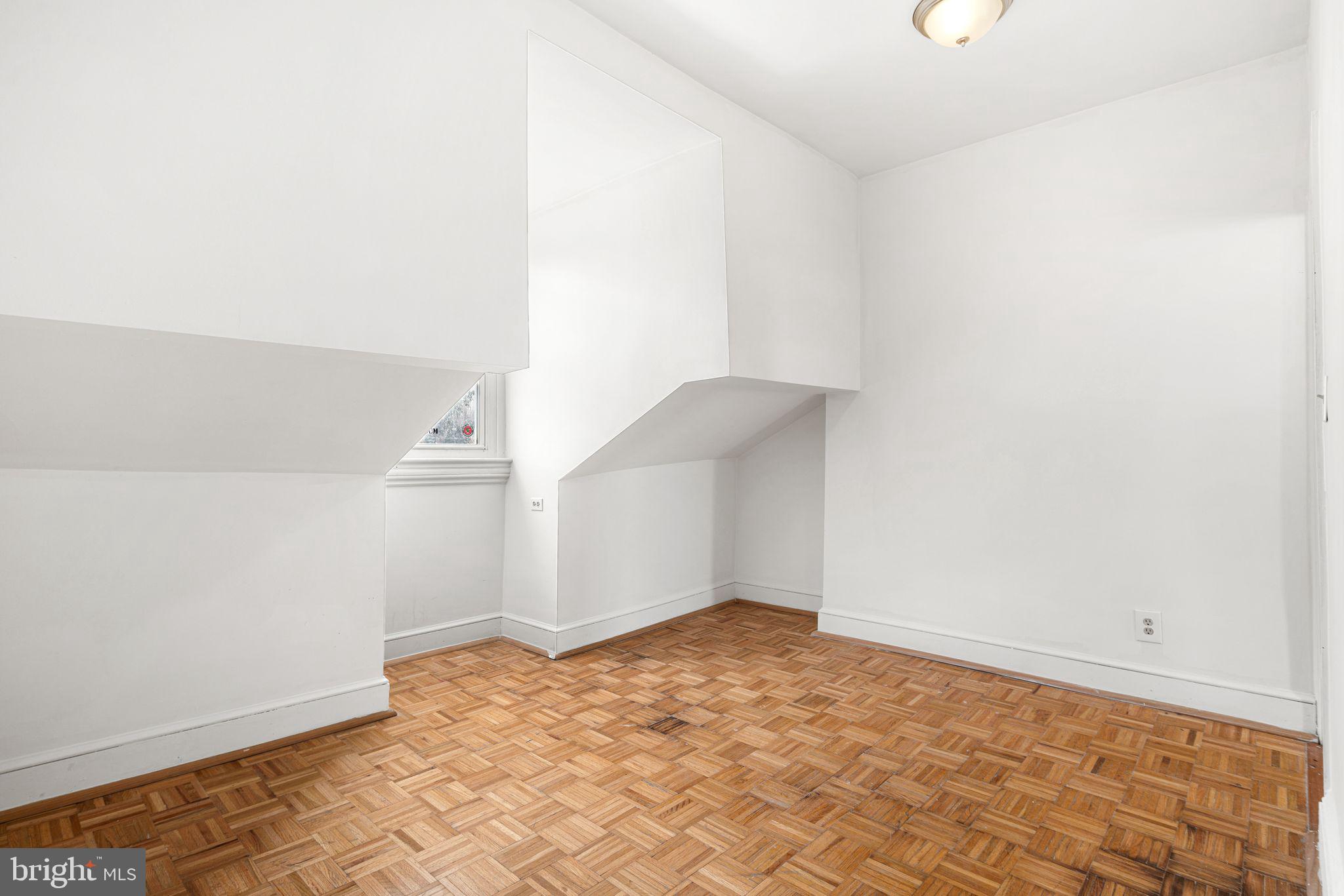 423 S 20TH STREET