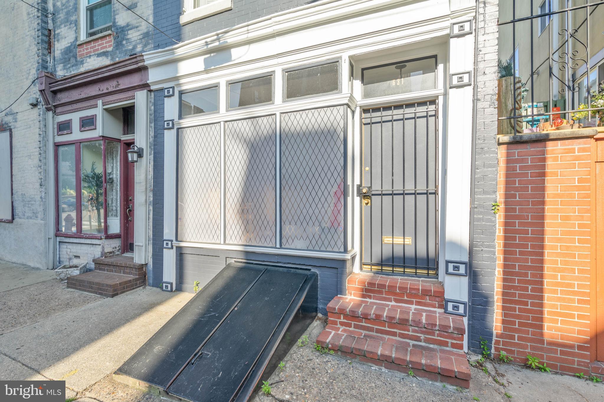 631 N 21ST STREET