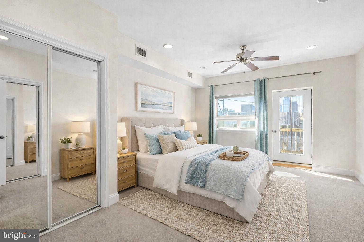 1712 W GIRARD AVENUE