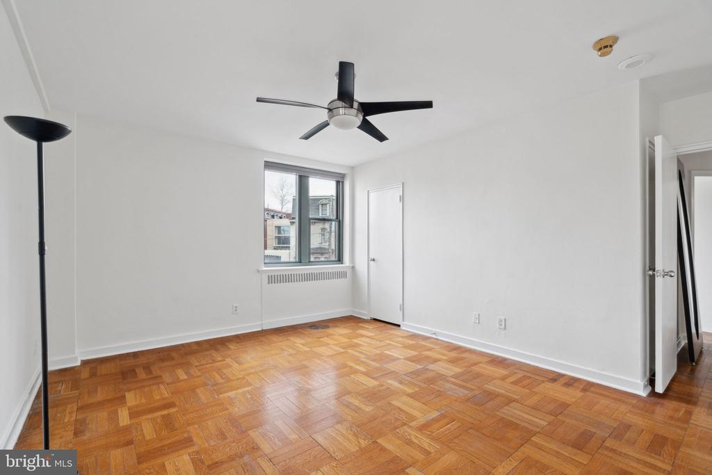 2601 PENNSYLVANIA AVENUE 352