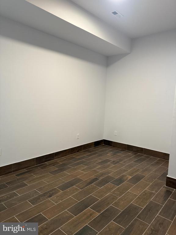 800 CALLOWHILL STREET 8 APT 1