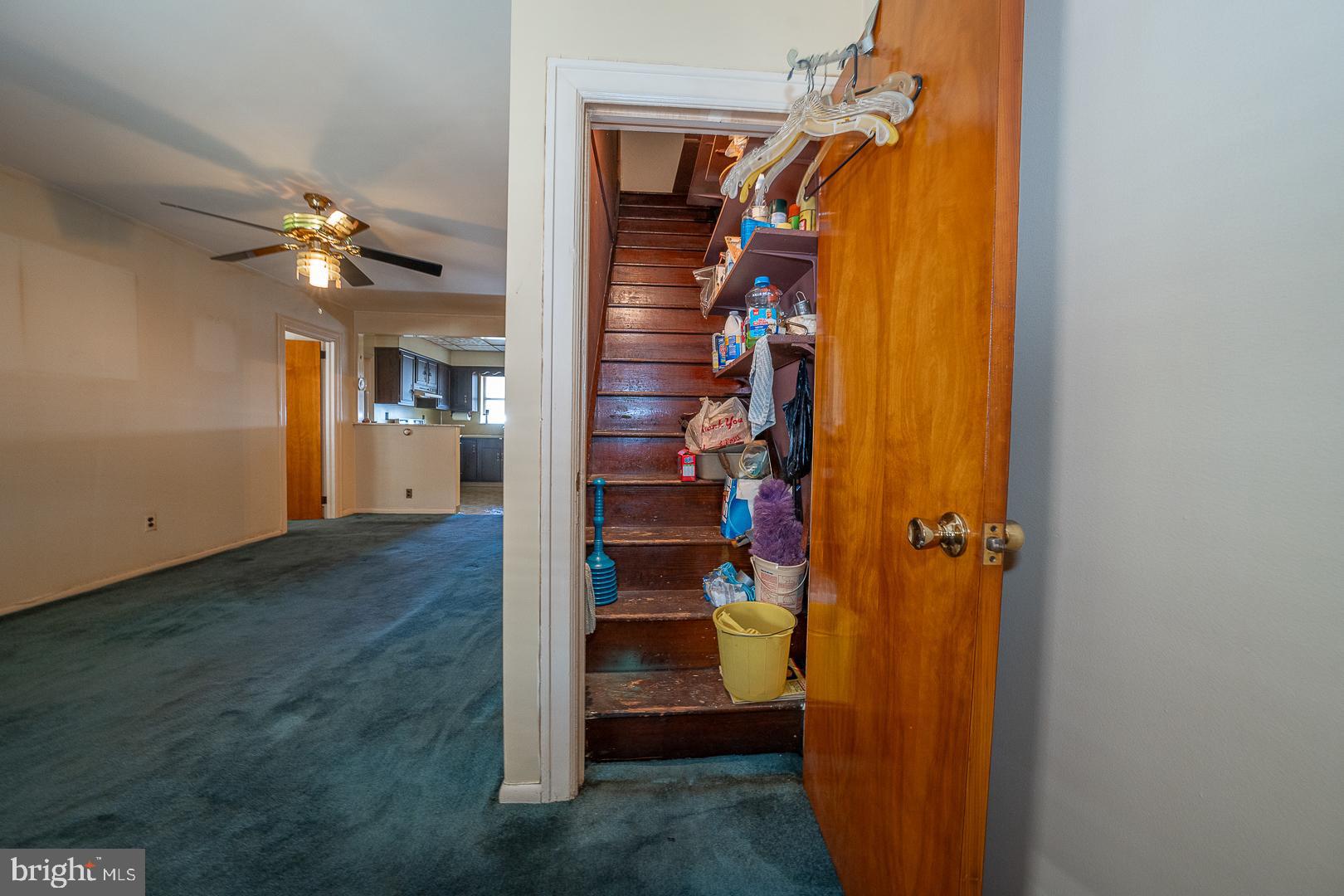 1515 E PASSYUNK AVENUE