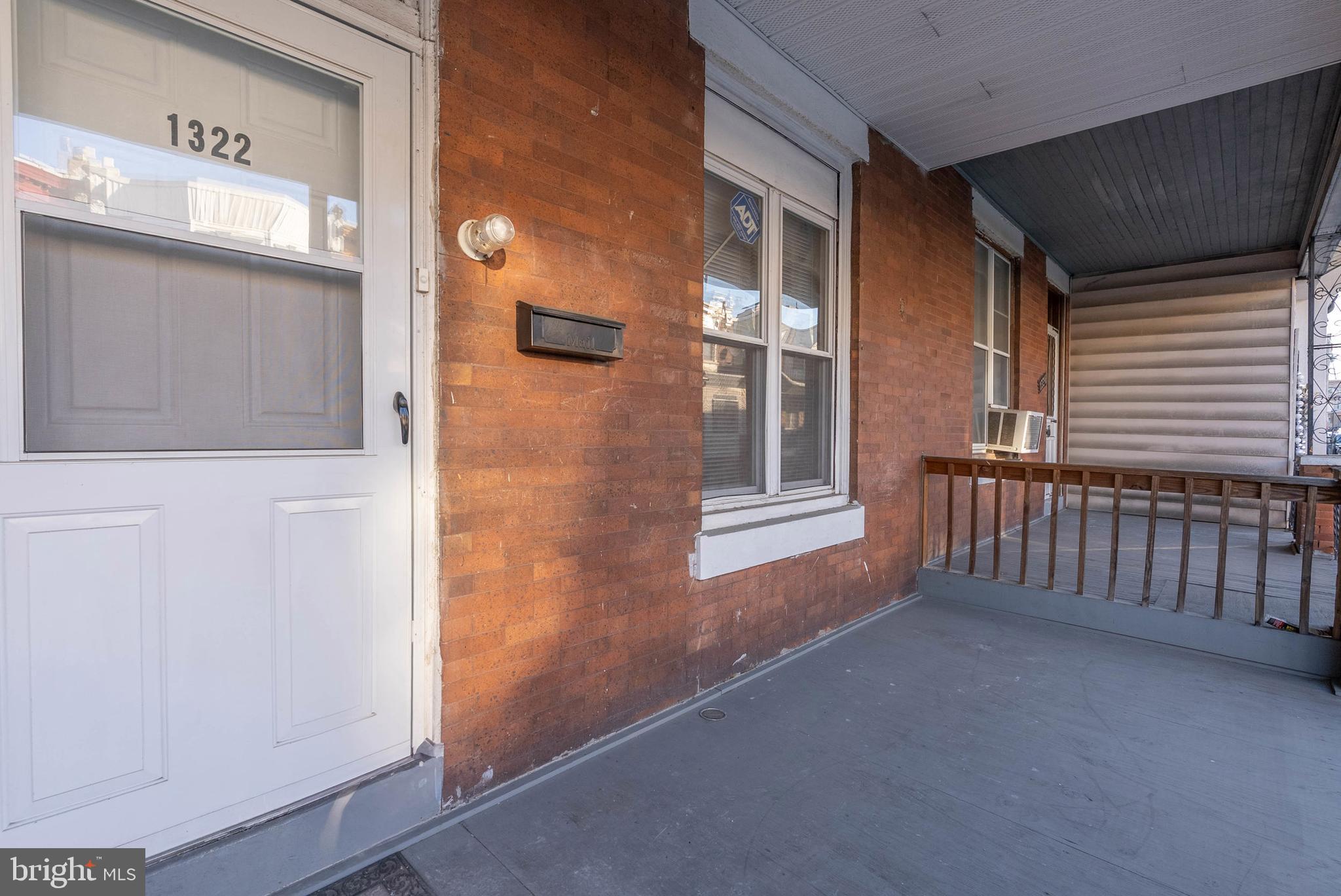 1322 COLWYN STREET