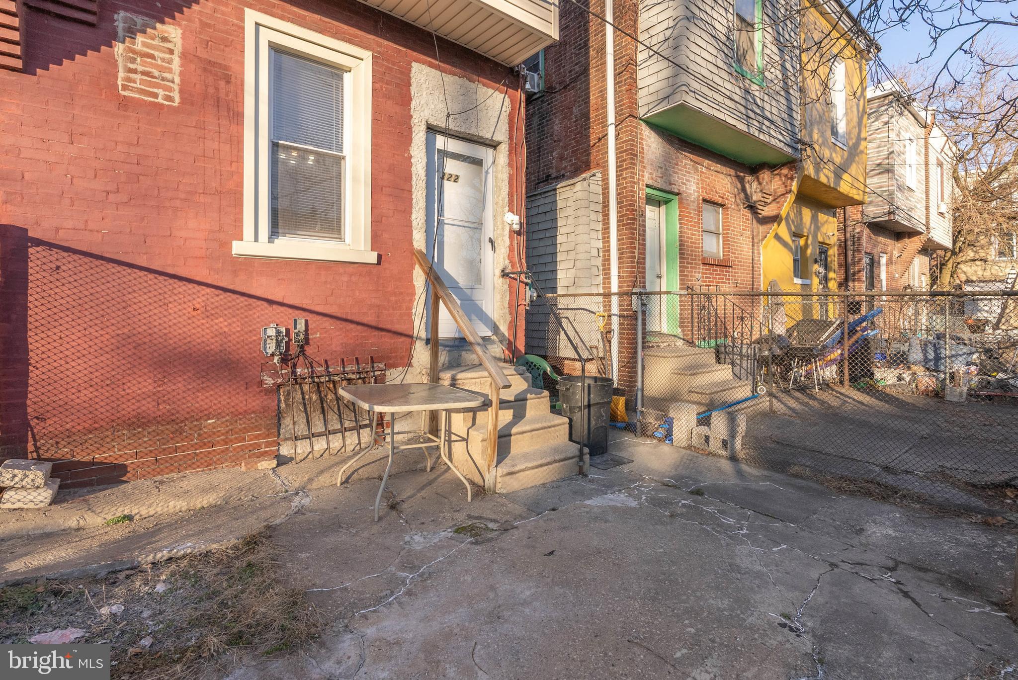 1322 COLWYN STREET