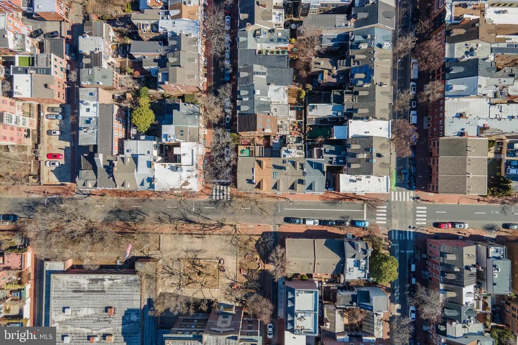 331 S 6TH STREET