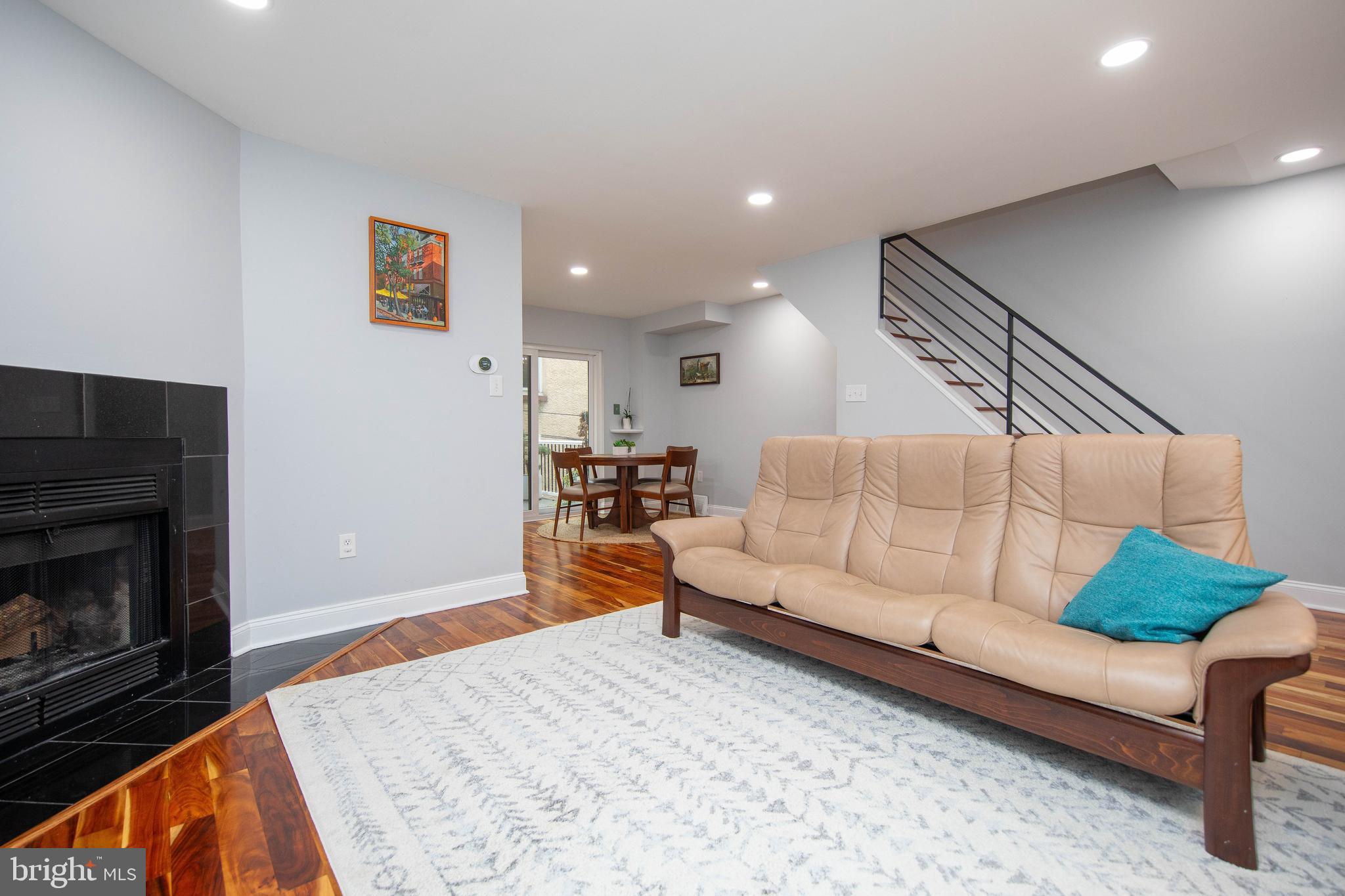 1543 SOUTH STREET