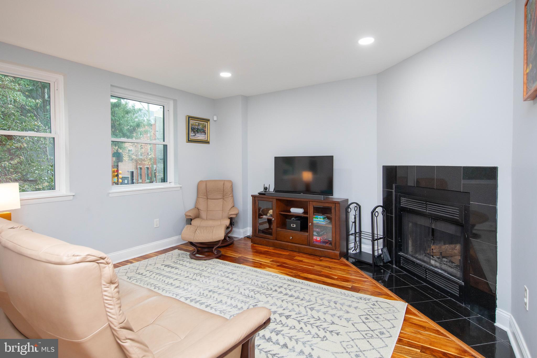 1543 SOUTH STREET