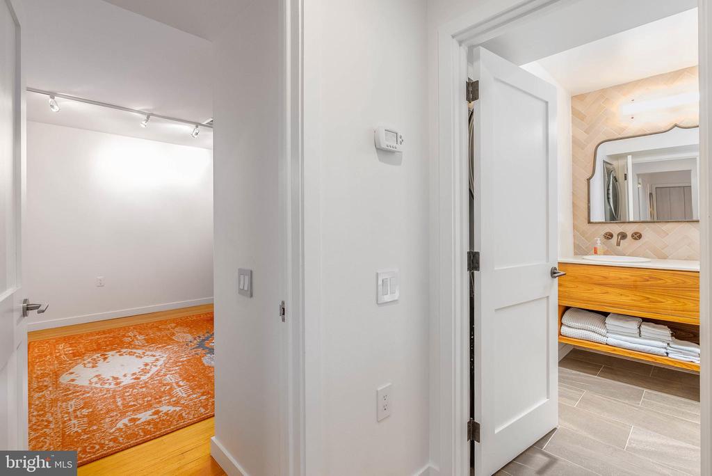 911 BONAPARTE COURT