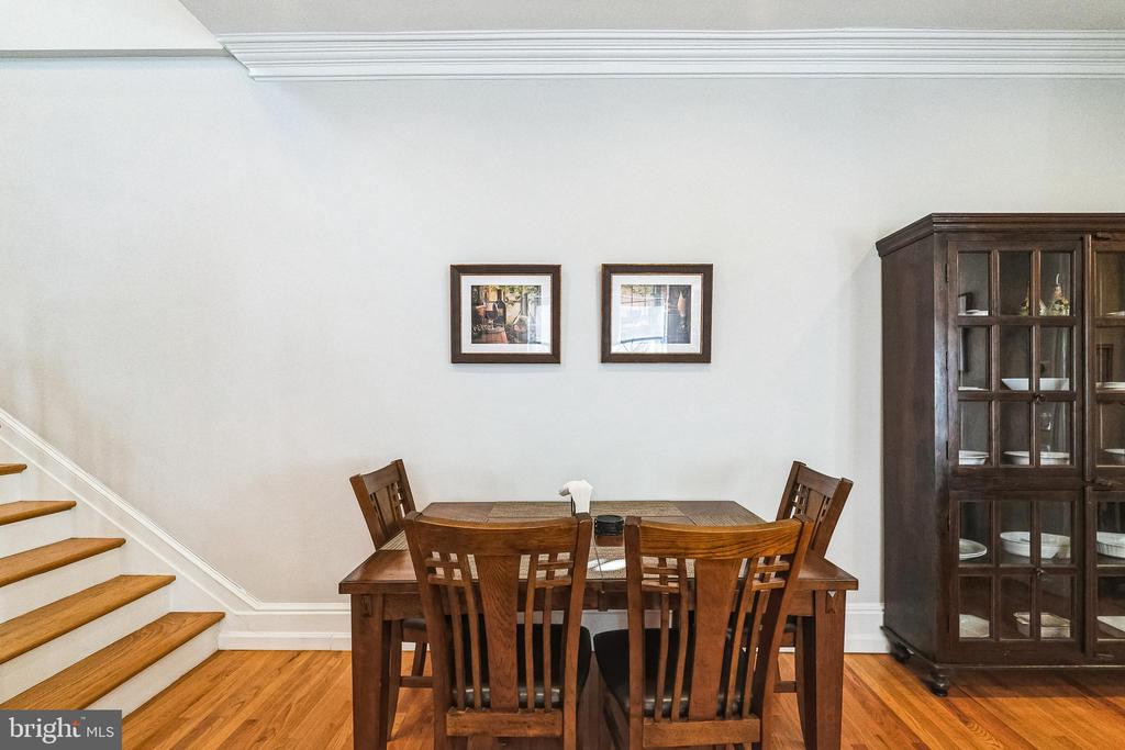 1112 SPRUCE STREET 5