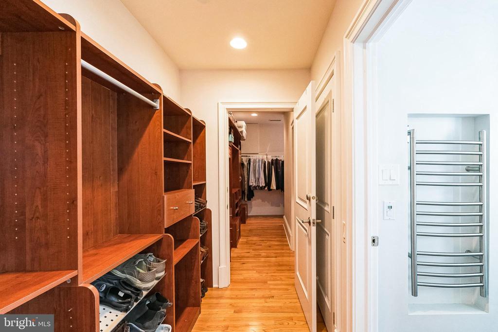 1112 SPRUCE STREET 5