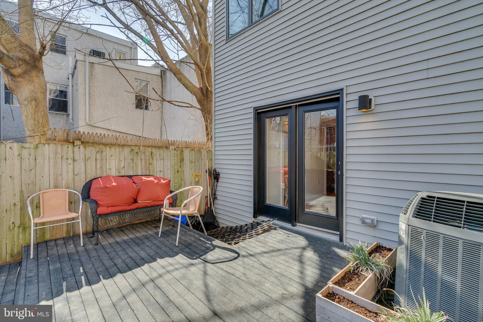 1341 S 18TH STREET