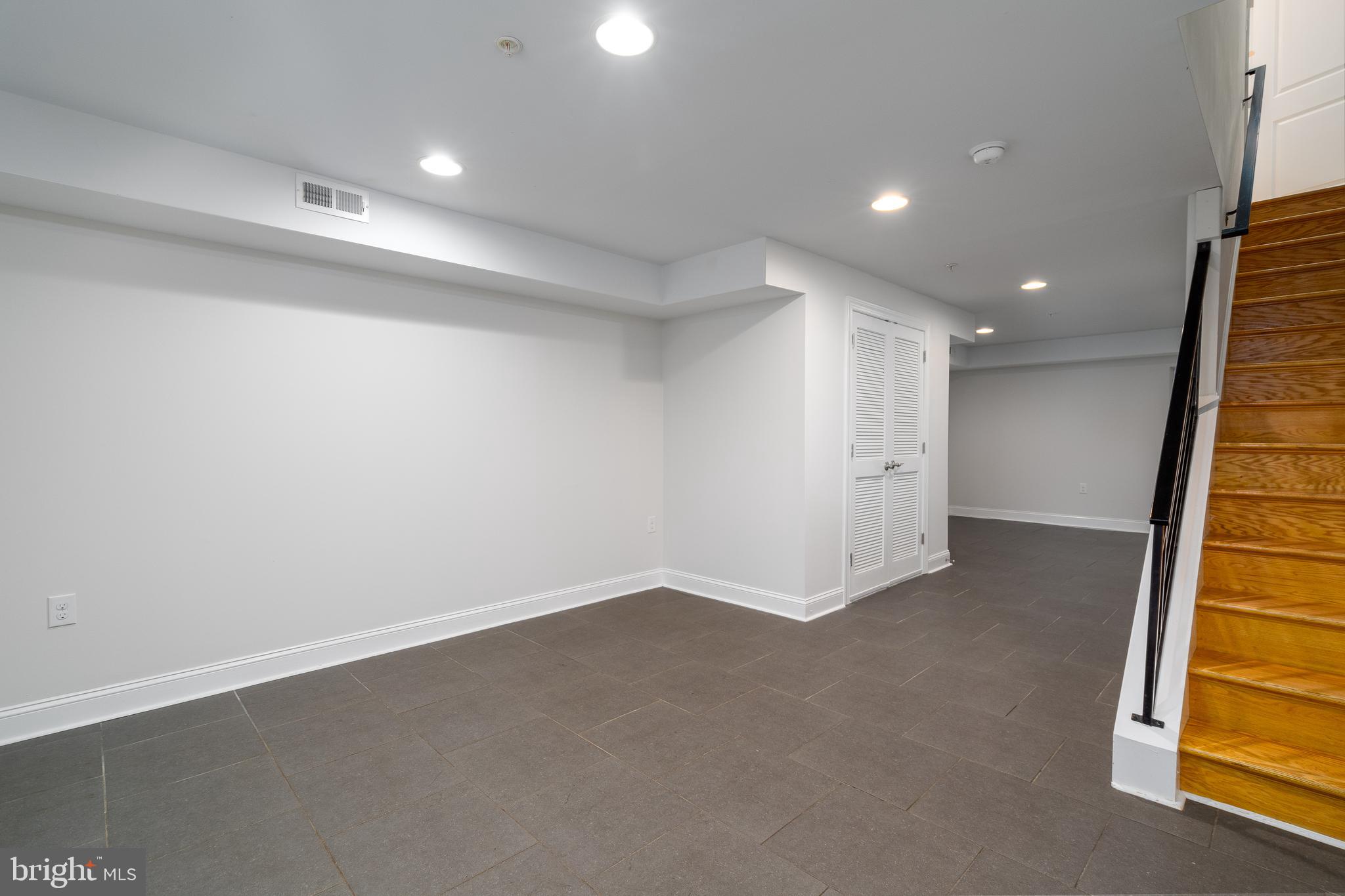 1341 S 18TH STREET