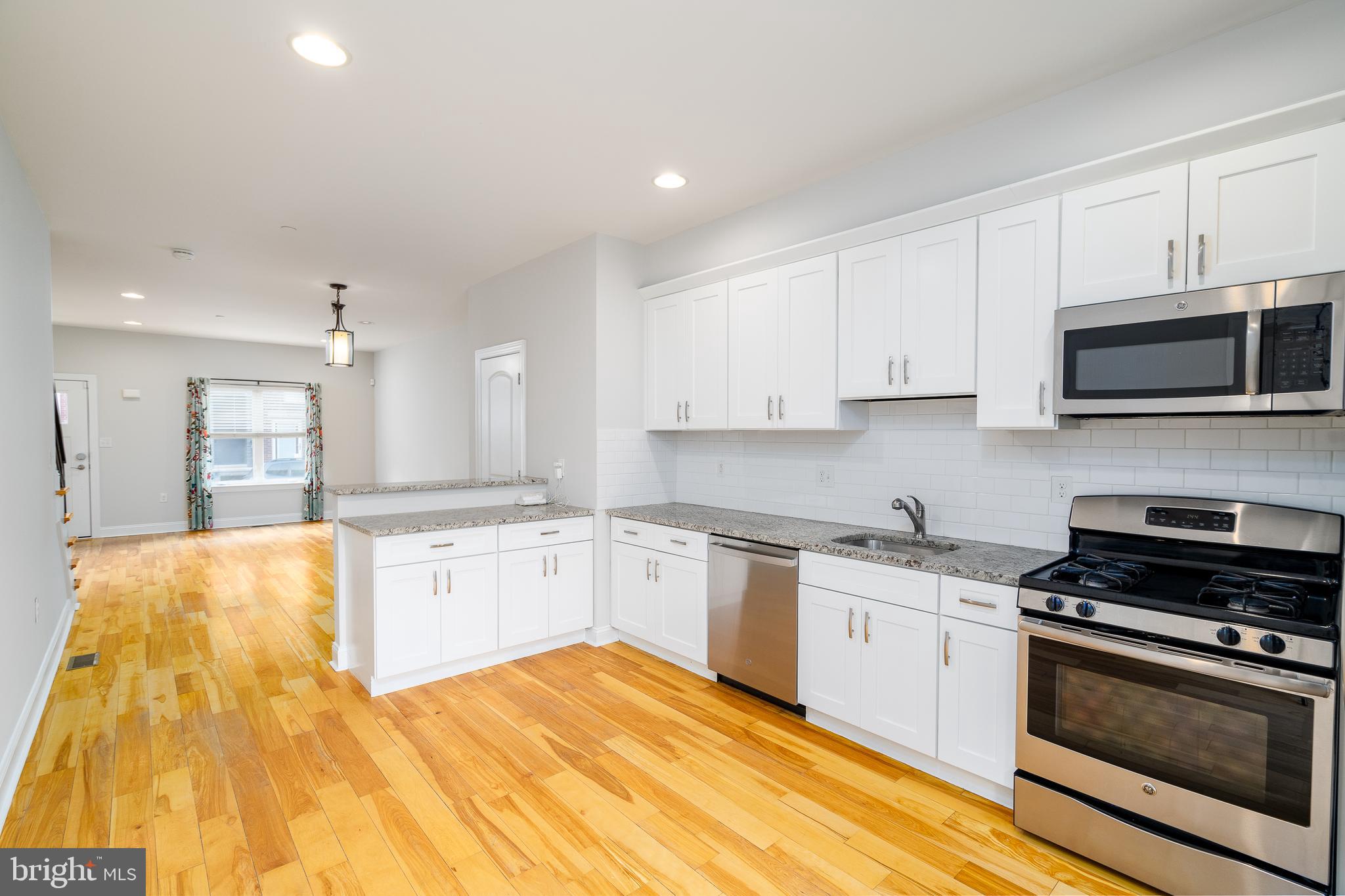 1341 S 18TH STREET