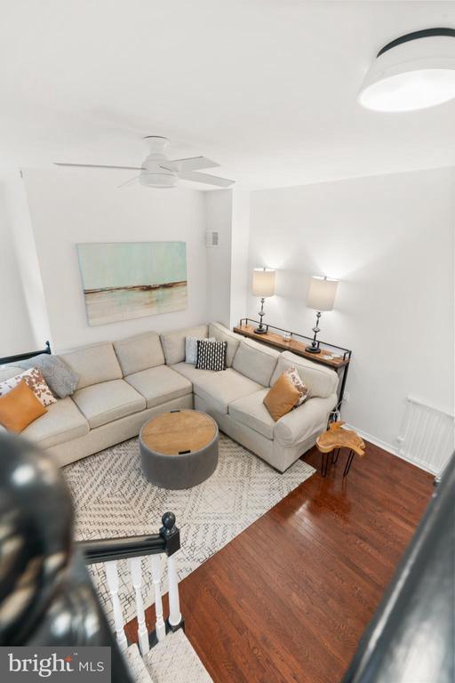 736 PINE STREET 38 C