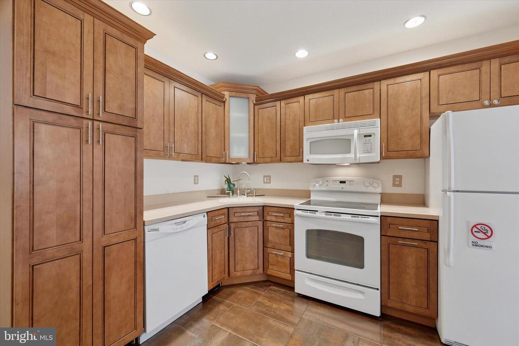 1443 S 2ND STREET