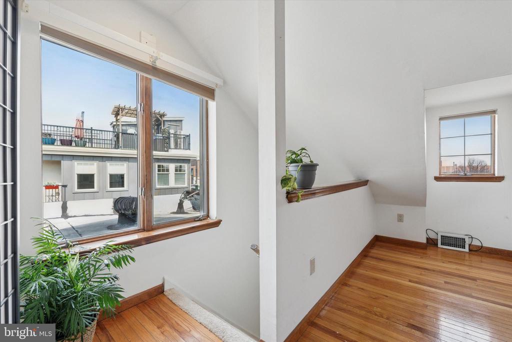 1443 S 2ND STREET