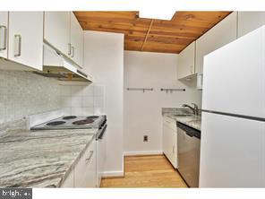 1010 RACE STREET 6A