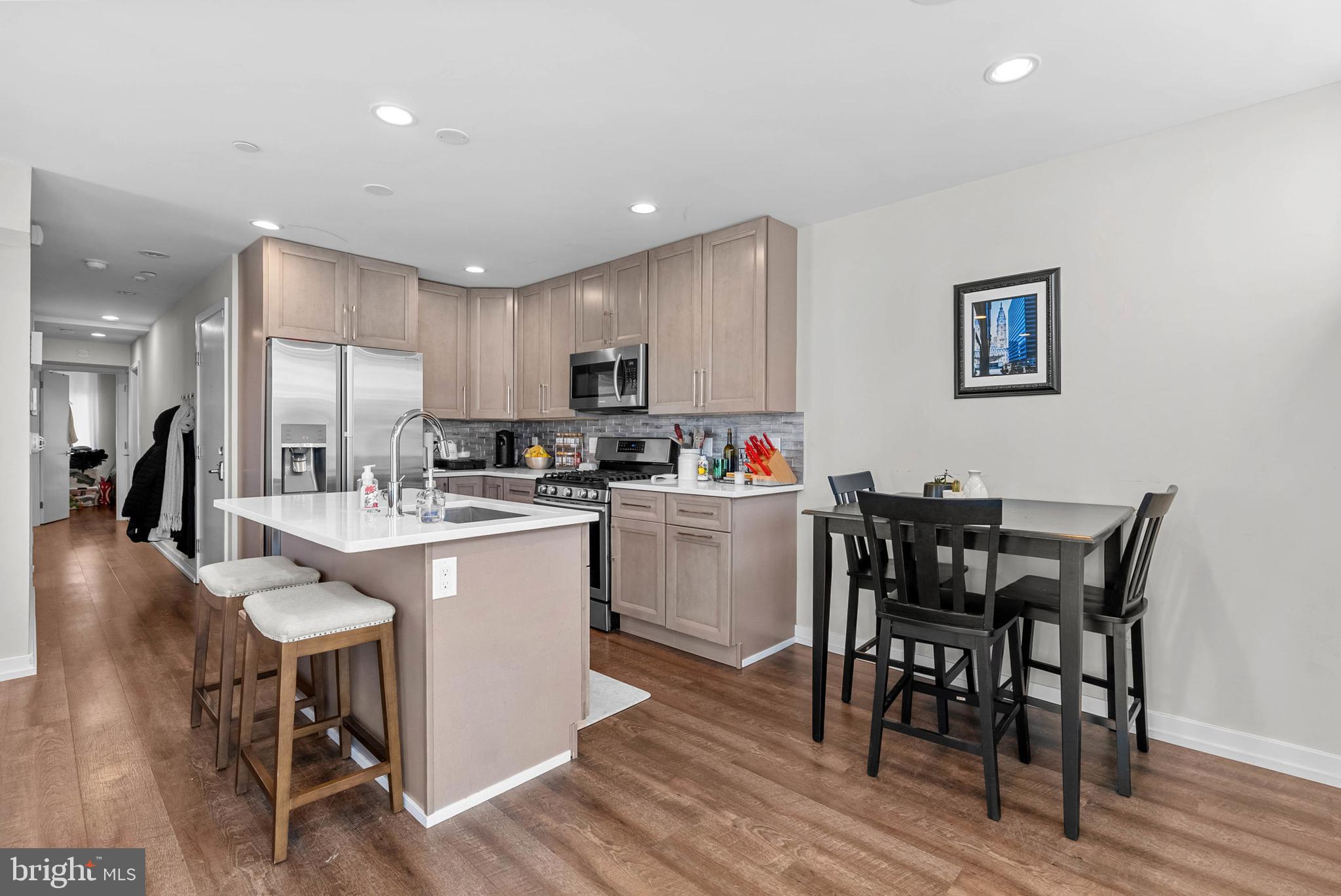 769 N UBER STREET 3