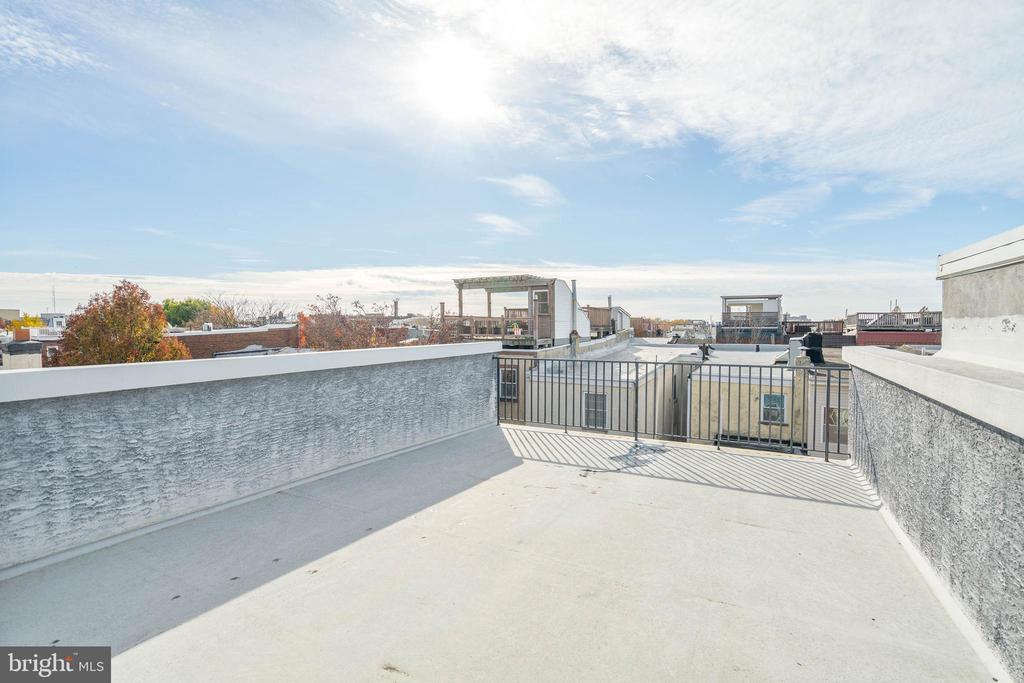 630 CARPENTER STREET