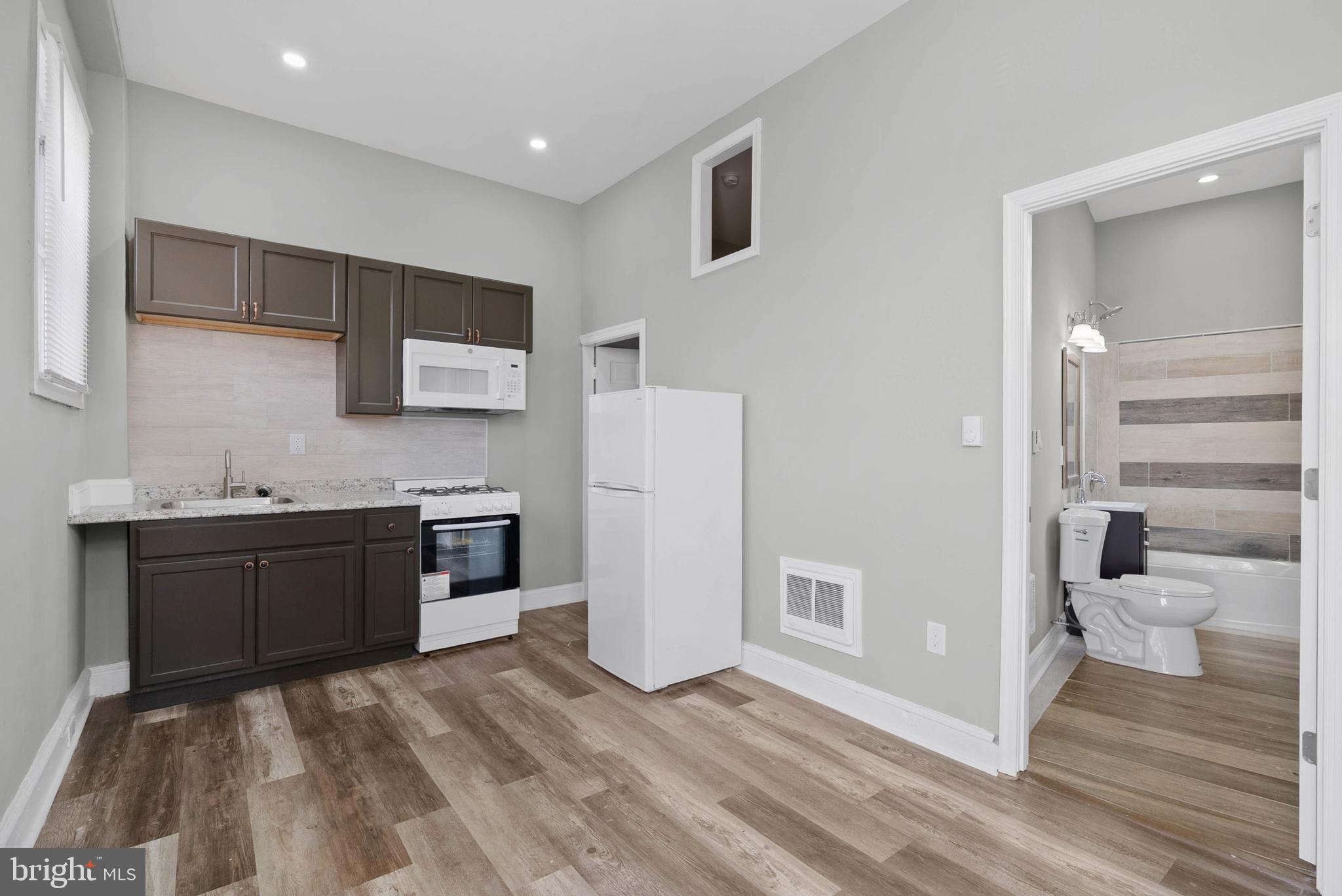5860 HAVERFORD AVENUE 1F