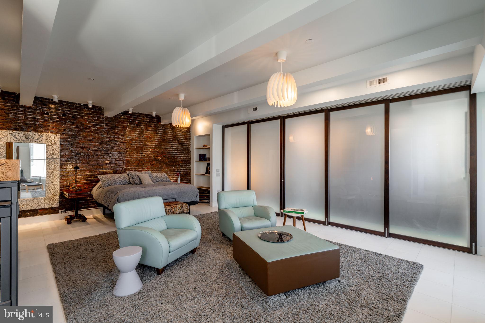 241 CHESTNUT STREET 43 F