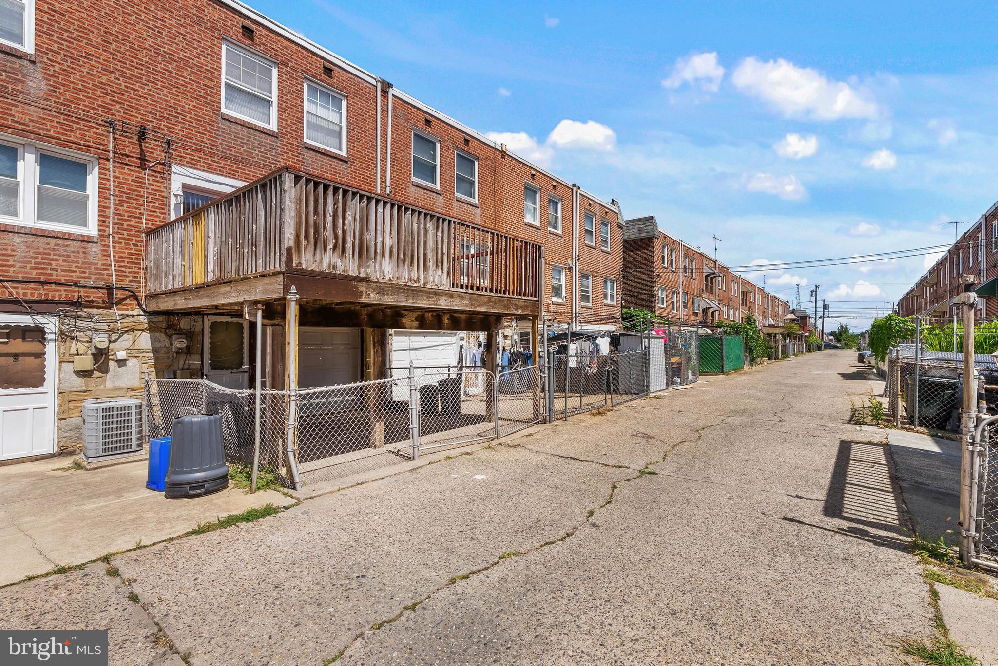 6221 CARDIFF STREET