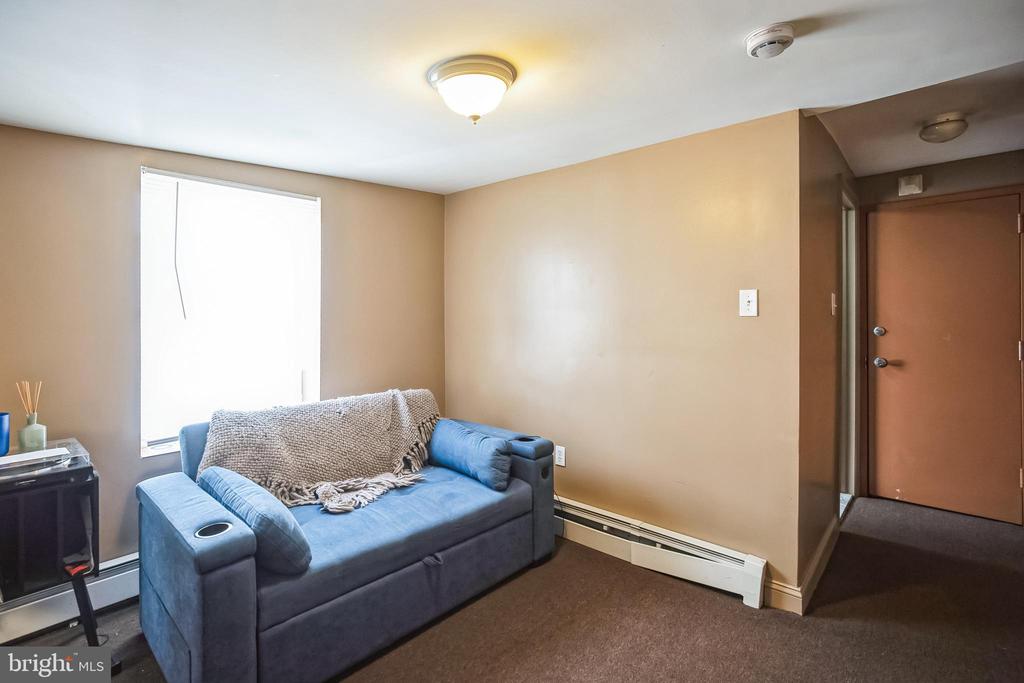 1124 S 15TH STREET