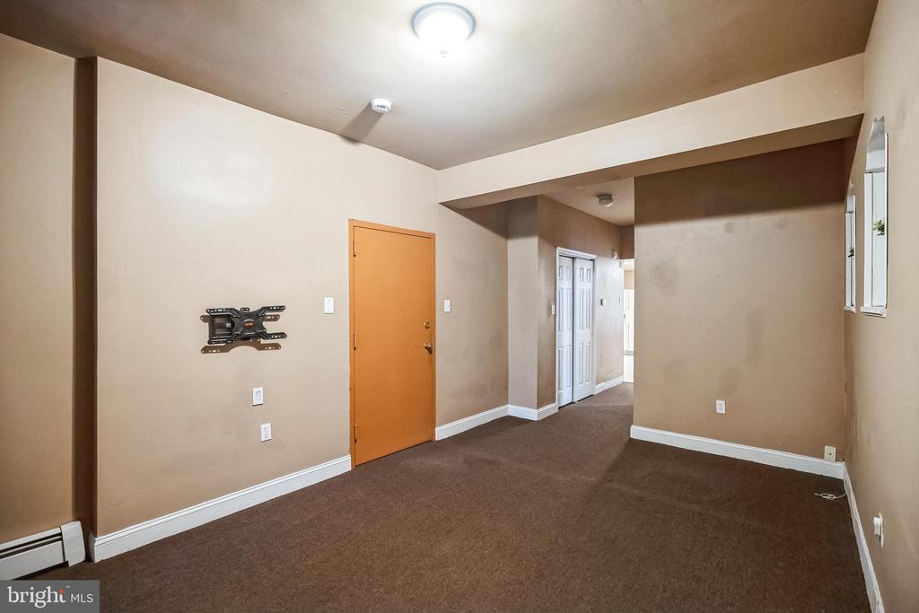 1124 S 15TH STREET