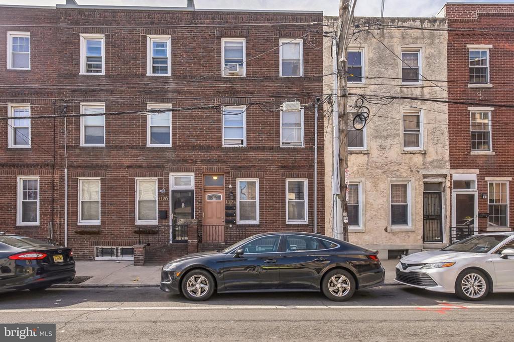 1124 S 15TH STREET