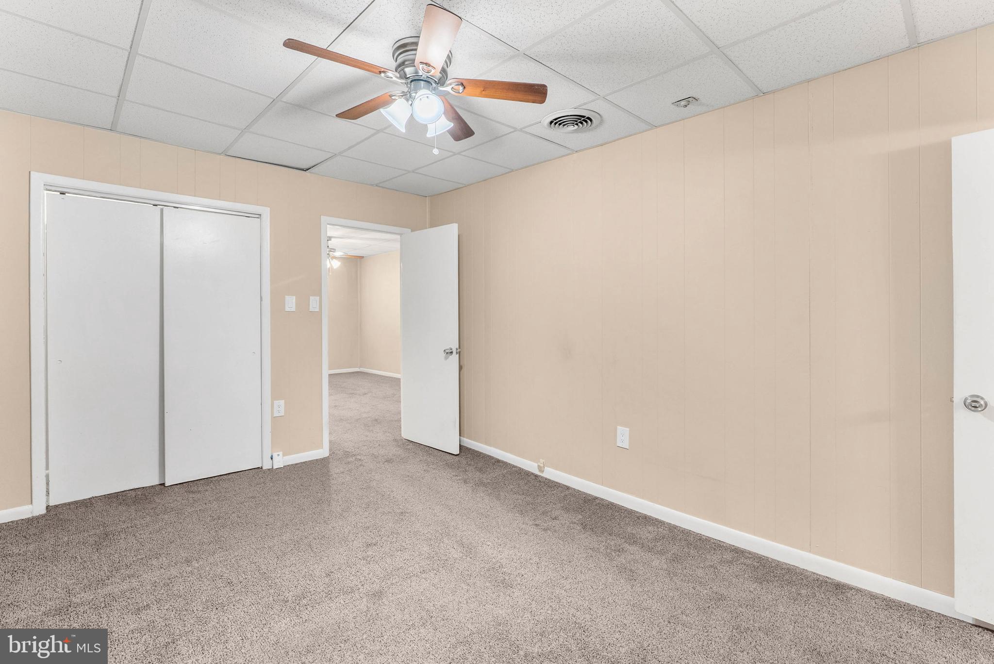 1837 E PASSYUNK AVENUE 2ND FLR