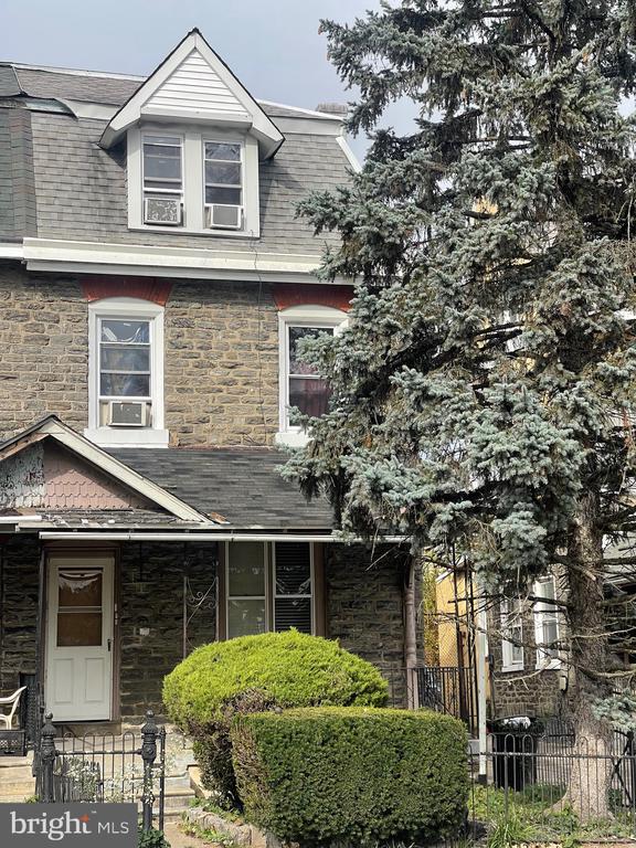 75 E HIGH STREET