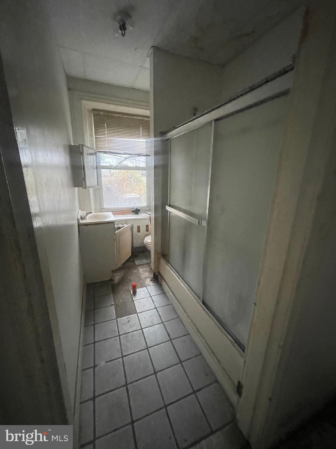 79 E HIGH STREET