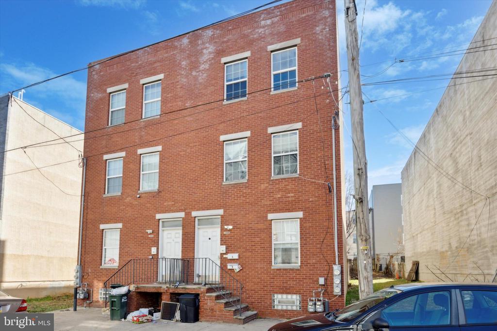 1843 N 18TH STREET