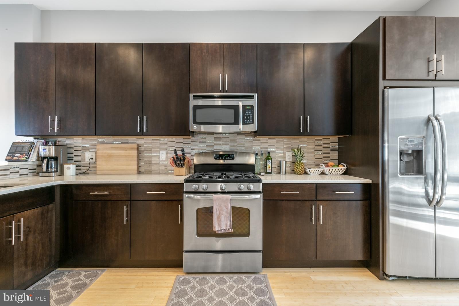 919 N 5TH STREET 4