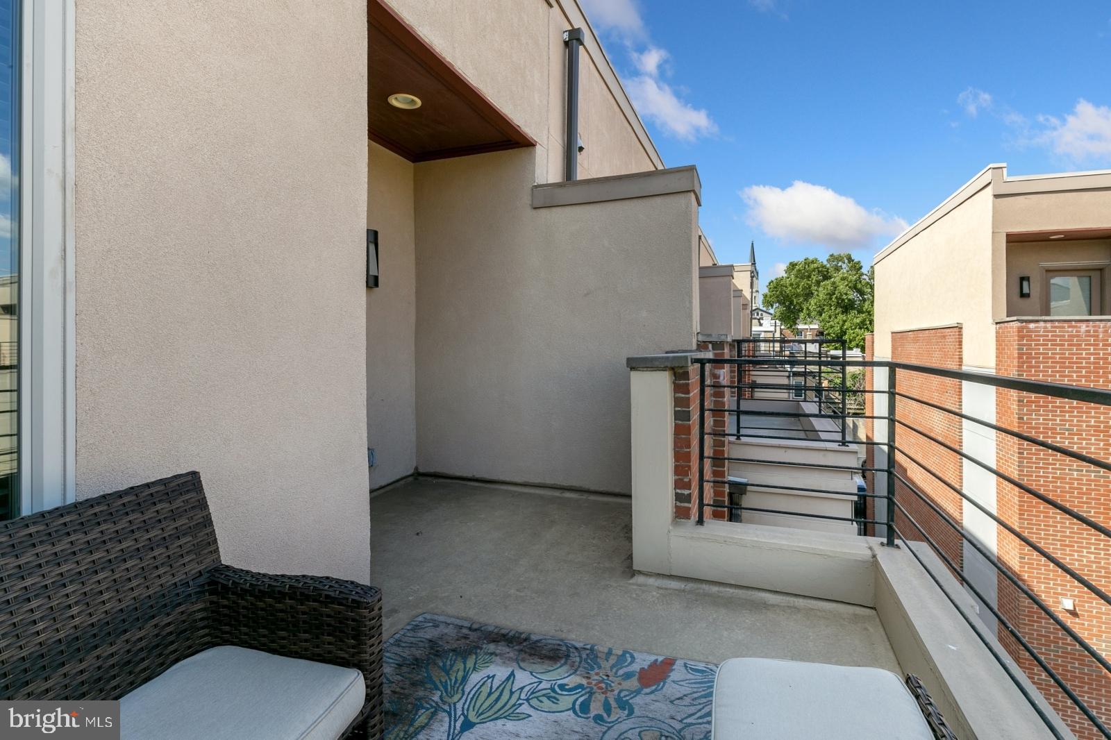 919 N 5TH STREET 4