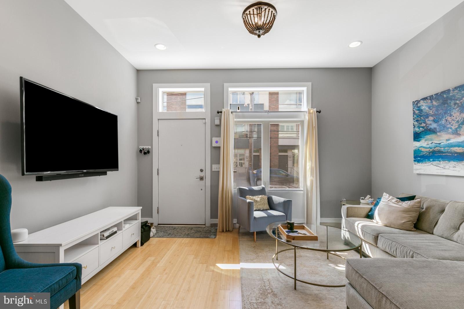 919 N 5TH STREET 4
