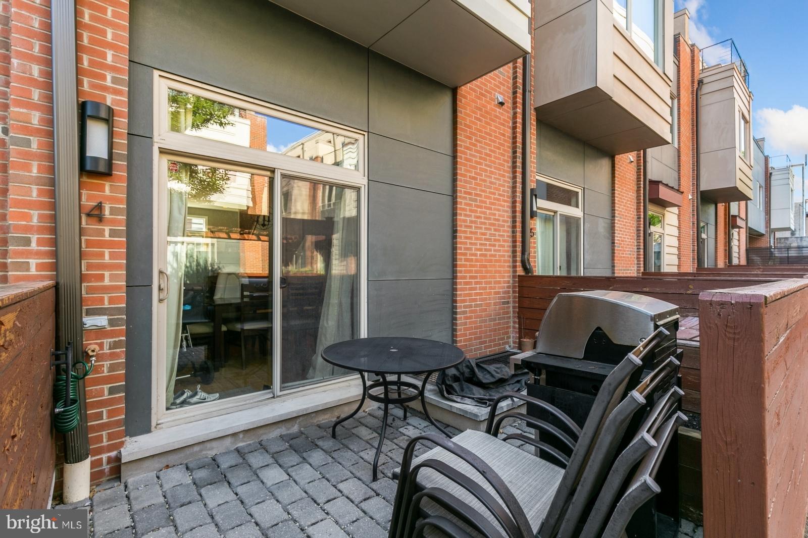 919 N 5TH STREET 4