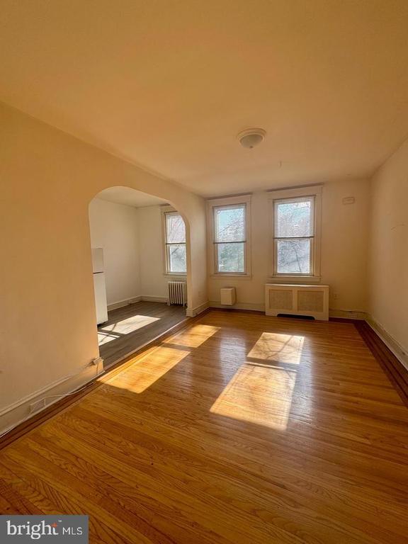 323 PINE STREET 3F