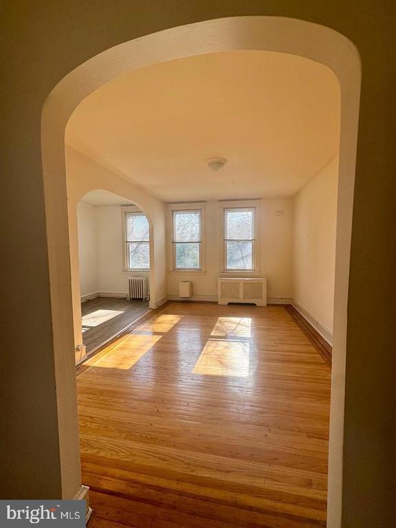 323 PINE STREET 3F