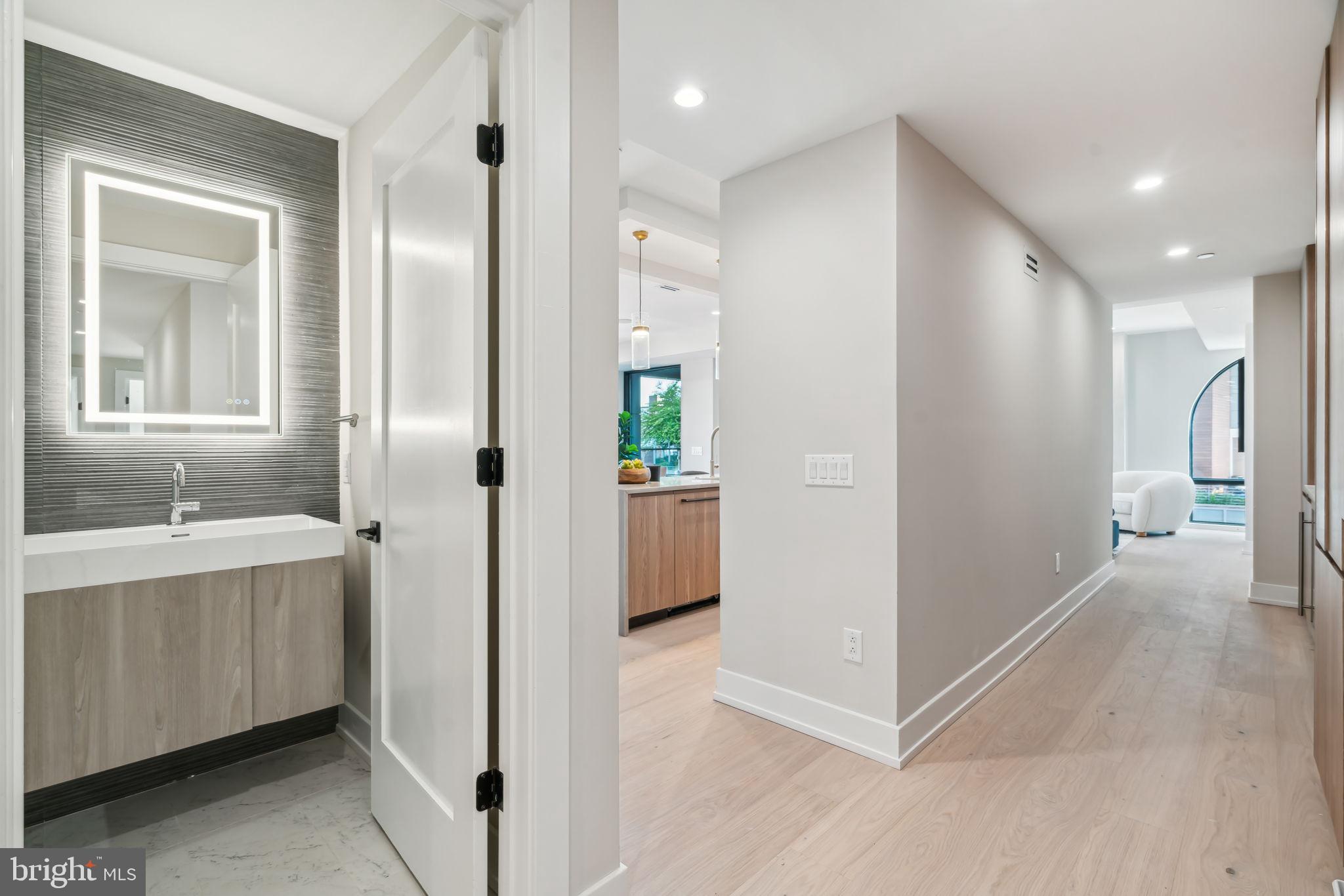 160 N 2ND STREET 64 601